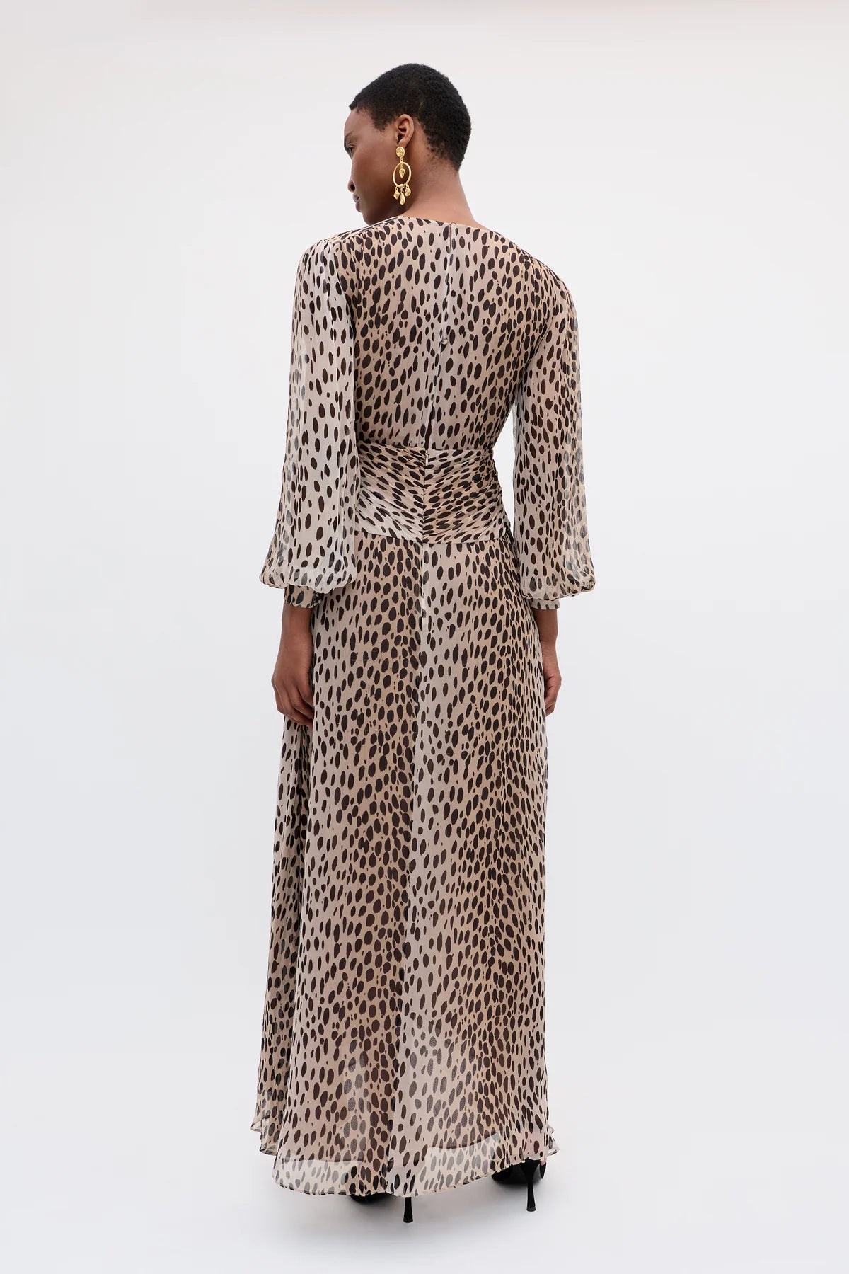 The Meera Dress in Antelope Spot Black