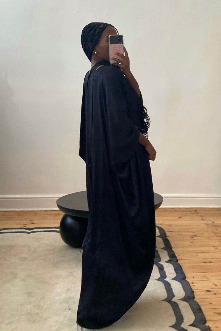 the noah dress in black