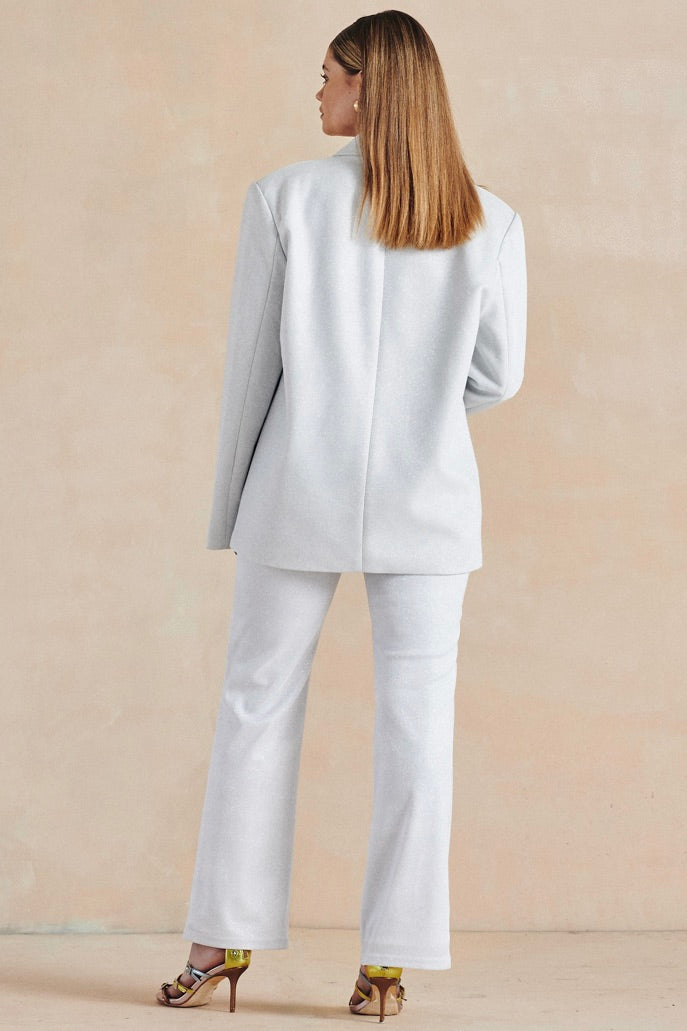 the narcisca suit in silver