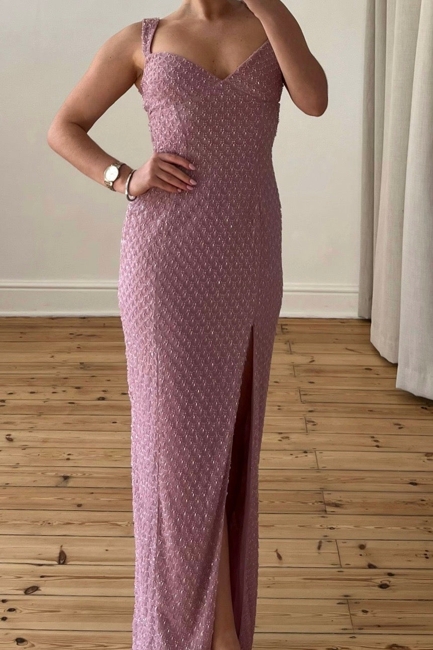 Oh Polly the Solange Dress in lilac, – an embellished gown with a sweet-heart neckline and open back. Elegant, versatile, and available for rental.