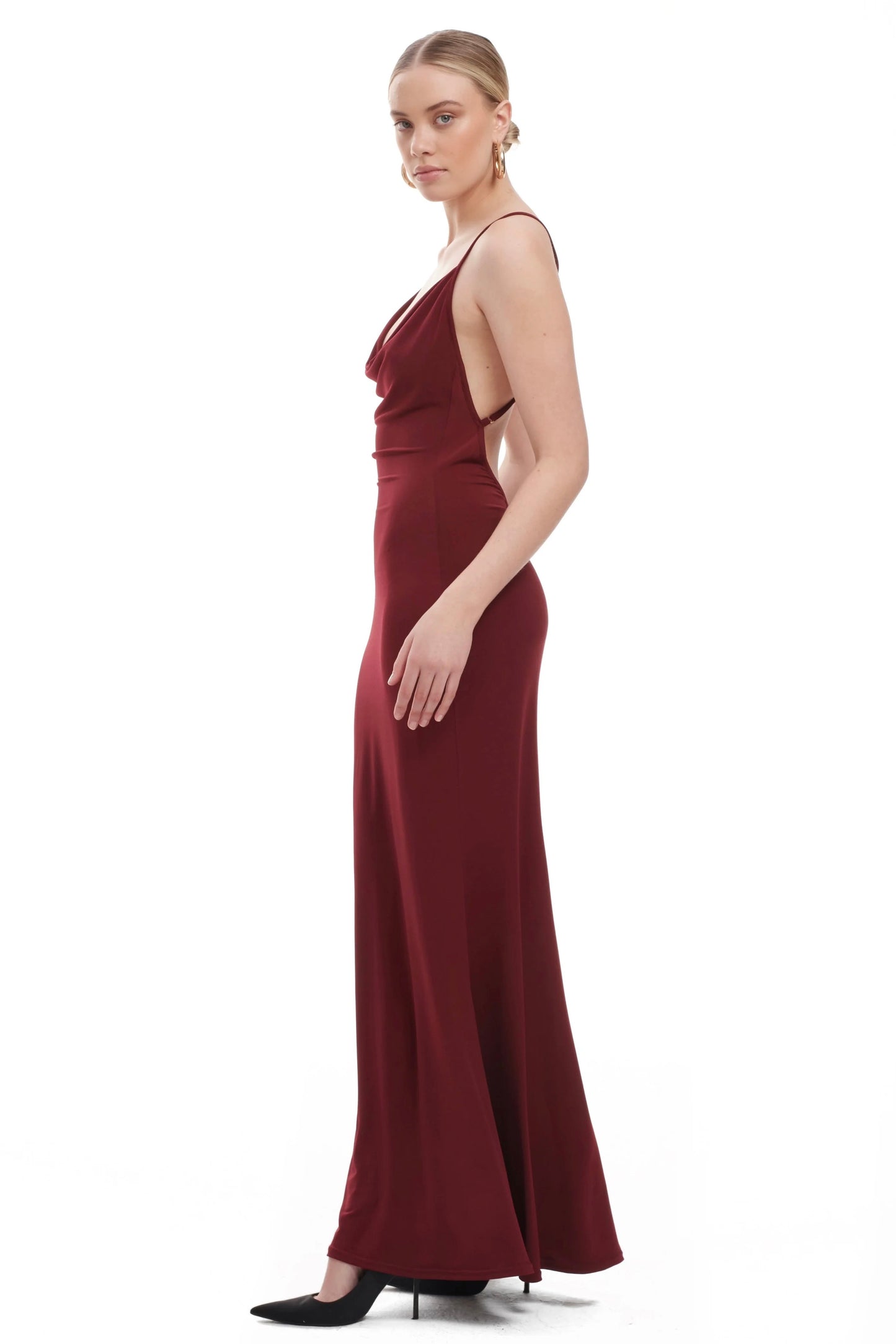 the nadia dress in burgundy