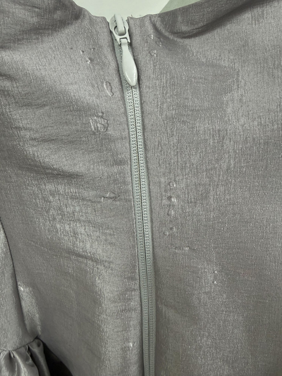The Fuchsia midi Dress in Grey - Resale