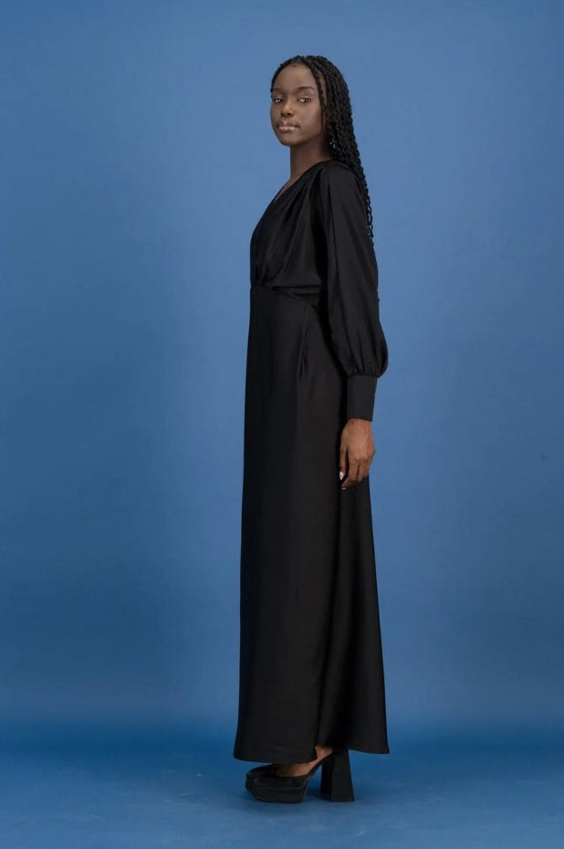 The Rosey Dress in Black