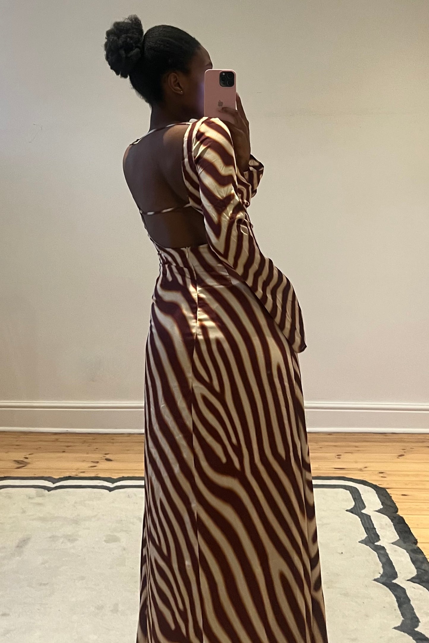 The Montie Sleeved Maxi Dress - Resale