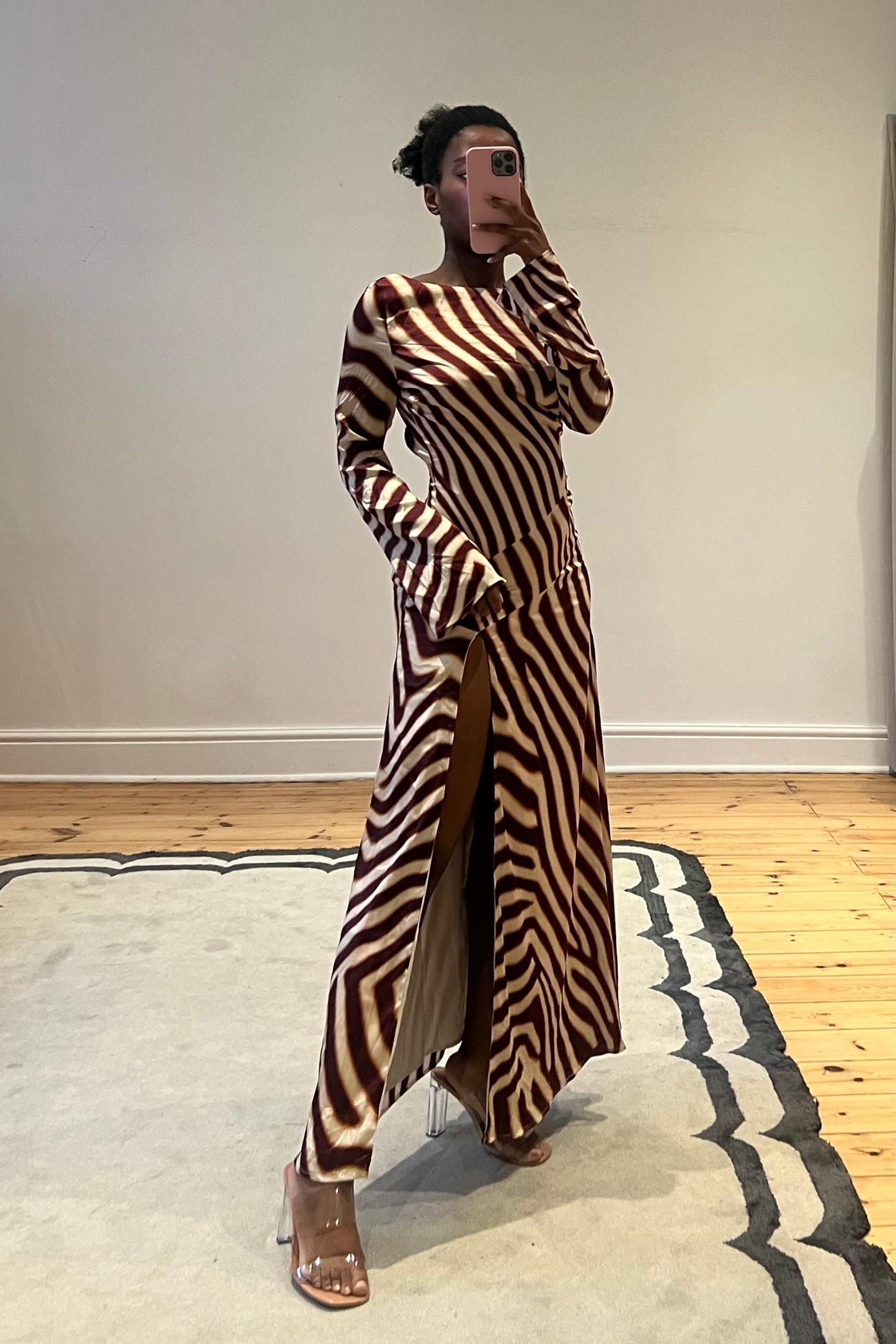The Montie Sleeved Maxi Dress - Resale