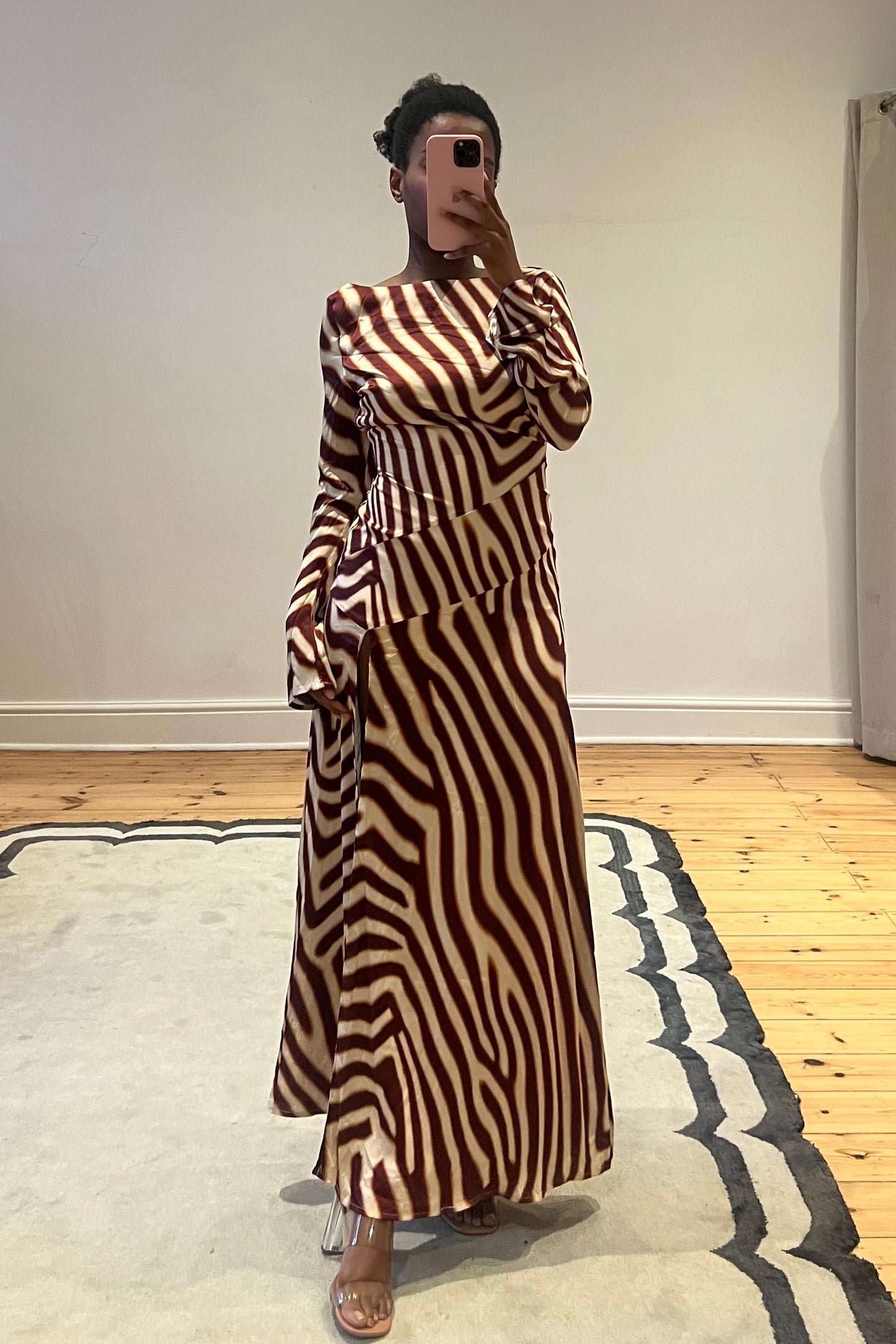 The Montie Sleeved Maxi Dress - Resale