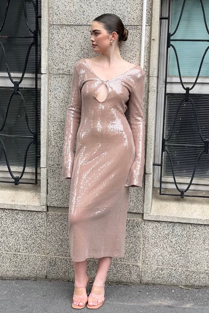 The Bieber Dress in Beige