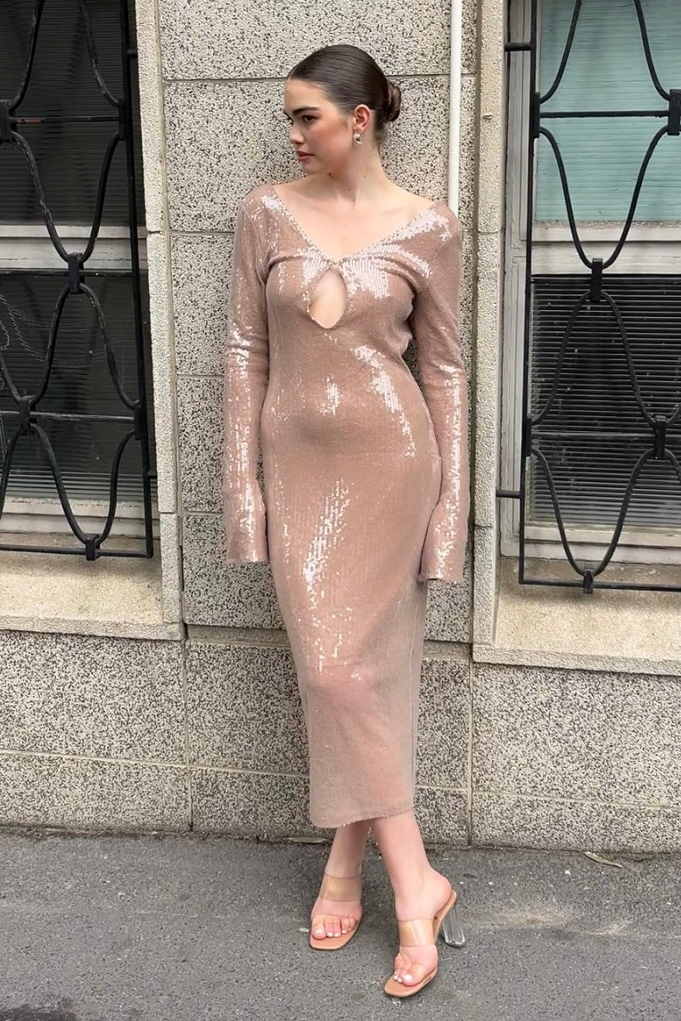 The Bieber Dress in Beige 1
