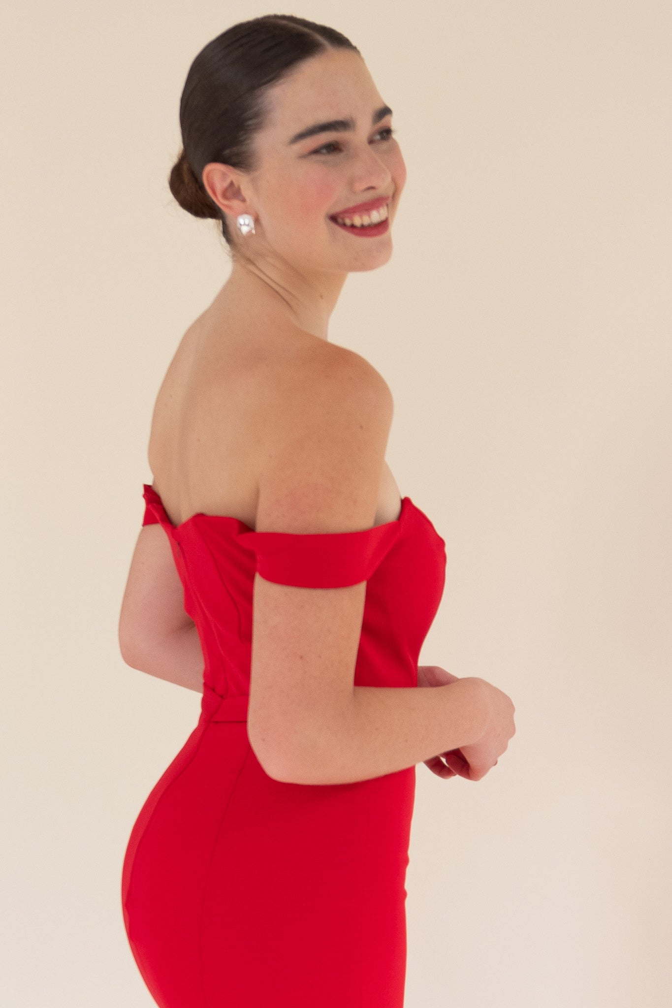 the morigan gown in red