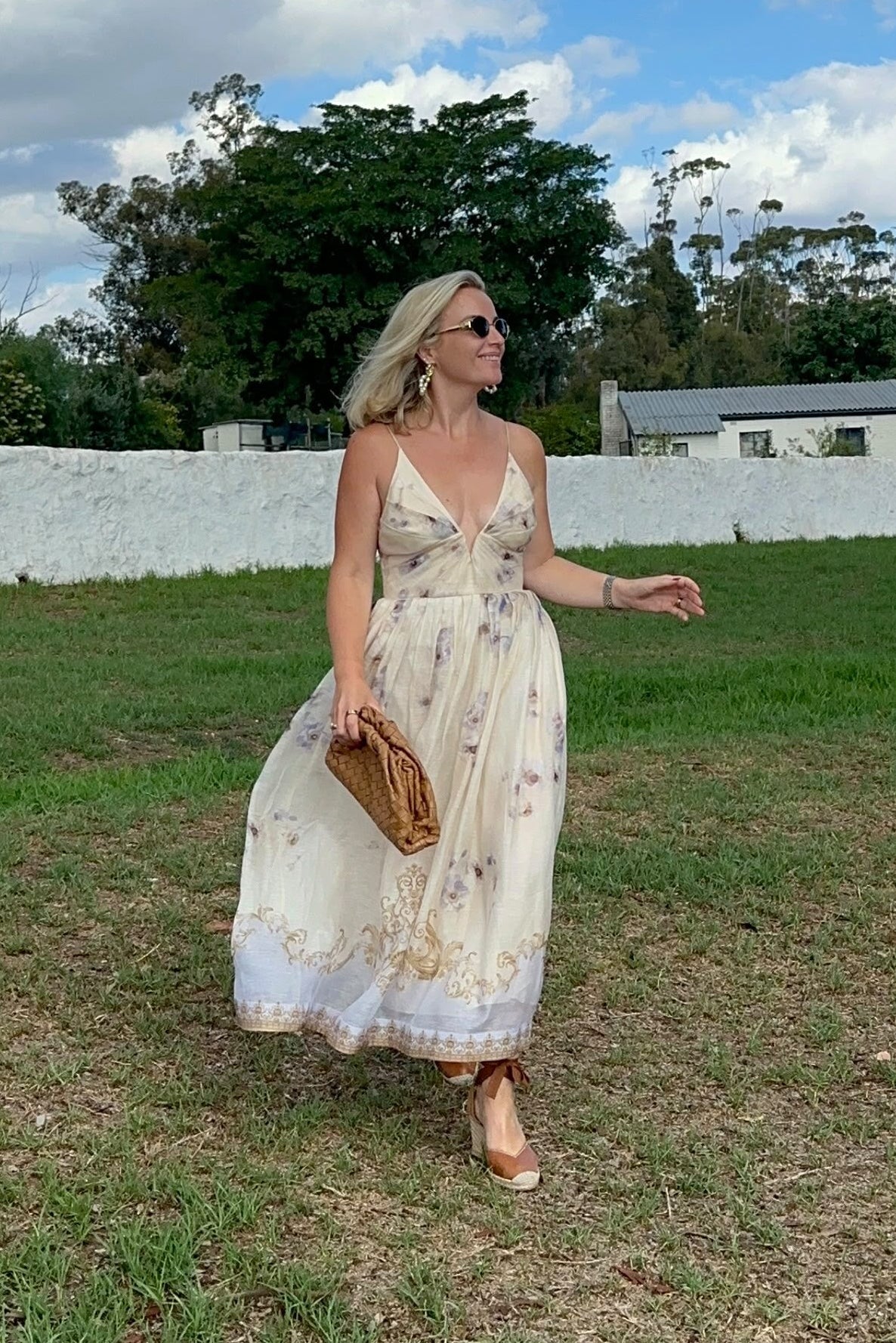 The Hypnotic V-Neck Midi Dress in Blue Floral