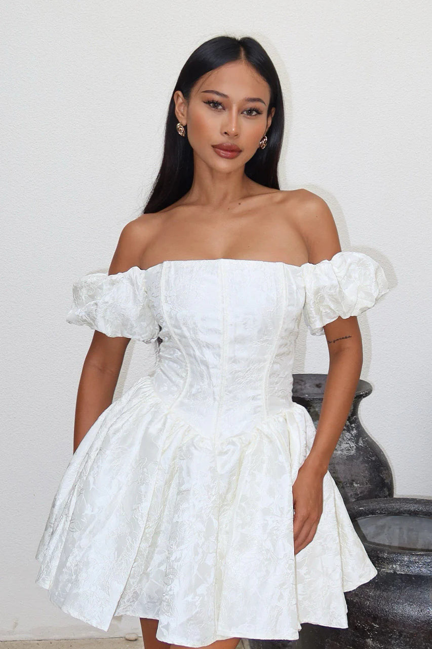 The Elodie Mini Dress Ivory