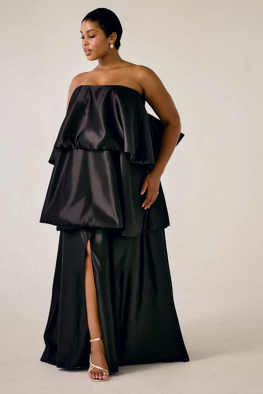 The Sonnet Skirt by SR | Poetry – a sheer, voluminous black tulle skirt perfect for modern formal occasions. Feminine, dramatic, and available for rental now.